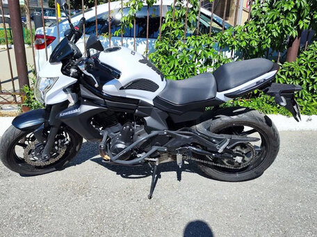 2014 Kawasaki ER-6N, белый, 590000 рублей, вид 1
