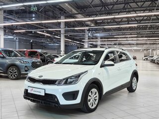 2017 Kia Rio X-Line IV, белый, 1499000 рублей, вид 1