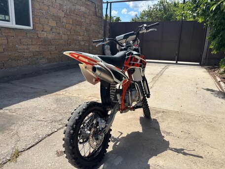 2021 Kayo Basic TT125, белый, 70000 рублей, вид 4