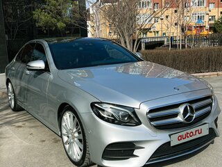 2016 Mercedes-Benz E-Класс 200 V (W213, S213, C238), серебристый, 3370000 рублей, вид 3