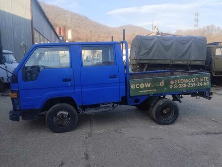 1991 Toyota Dyna, синий, 250000 рублей, вид 1