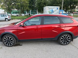 2023 Lada (ВАЗ) Vesta SW Cross I Рестайлинг (NG), красный, 1880000 рублей, вид 2