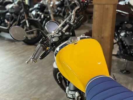2026 Royal Enfield Bear 650, золотистый, 737000 рублей, вид 4