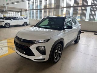 2022 Chevrolet TrailBlazer III, белый, 1449100 рублей, вид 1