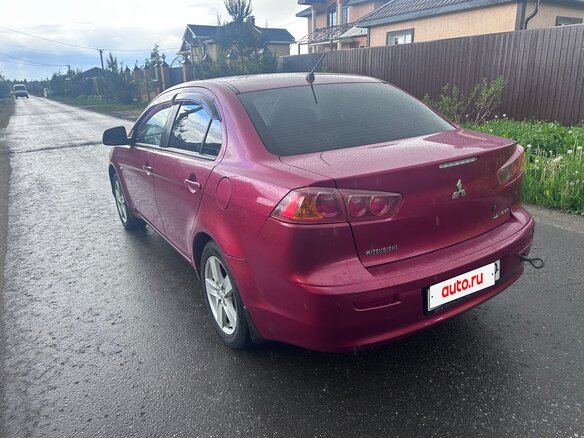 2008 Mitsubishi Lancer X, красный, 430000 рублей - вид 2