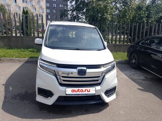 2021 Honda Stepwgn Spada V Рестайлинг, белый, 2610000 рублей, вид 1