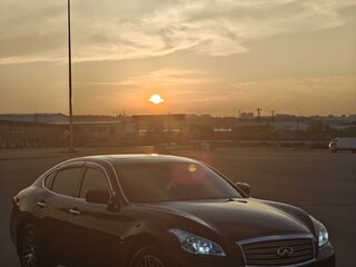 2014 Infiniti Q70 I, чёрный, 2100000 рублей, вид 3