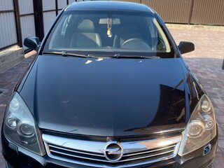 2008 Opel Astra H Рестайлинг, чёрный, 500000 рублей, вид 1