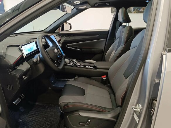 2026 Geely Cityray, серебристый, 3384990 рублей - вид 5