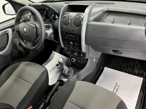 2016 Renault Duster I Рестайлинг, зелёный, 1430000 рублей - вид 12