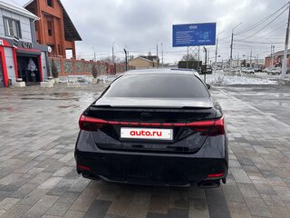 2022 Toyota Avalon V, чёрный, 4100000 рублей, вид 2