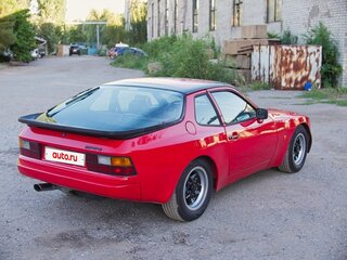 1984 Porsche 944, красный, 2500000 рублей, вид 3