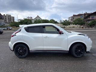 2018 Nissan Juke I Рестайлинг, белый, 1650000 рублей, вид 3