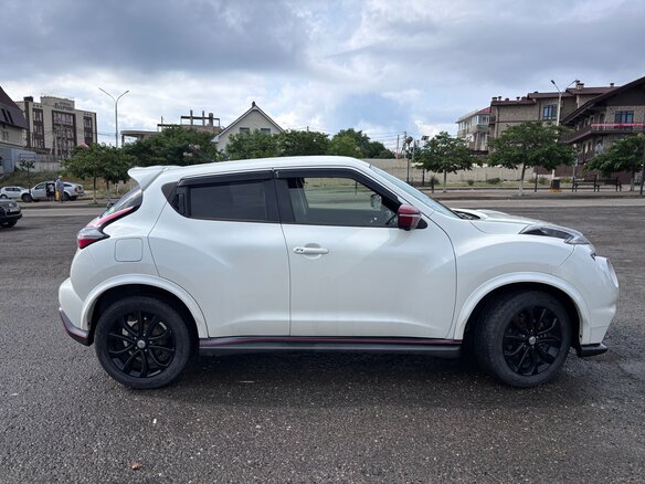 2018 Nissan Juke I Рестайлинг, белый, 1490000 рублей - вид 3