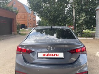 2018 Hyundai Solaris II, серый, 1360000 рублей, вид 4