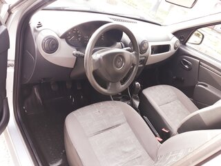 2014 Renault Logan I Рестайлинг, серебристый, 340000 рублей, вид 5