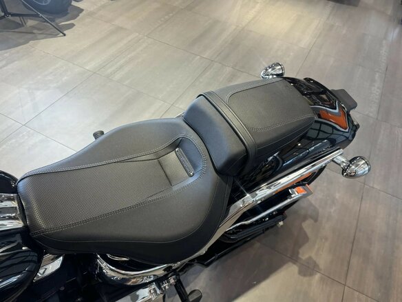 2025 Harley-Davidson Breakout, чёрный, 3550000 рублей - вид 15