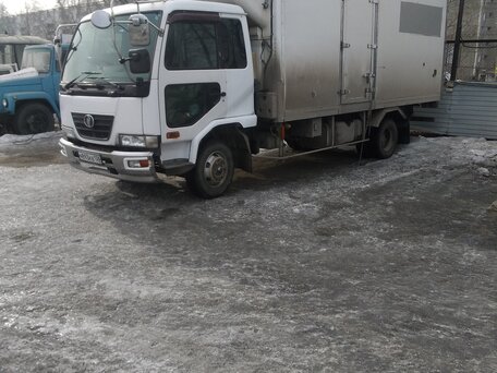 2007 Nissan Diesel, белый, 2900000 рублей, вид 1