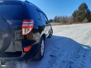 2010 Toyota RAV4 III (XA30) Рестайлинг, чёрный, 1370000 рублей, вид 3