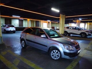 2007 Kia Rio II, серебристый, 450000 рублей, вид 5