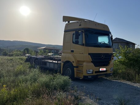 2008 Mercedes-Benz Axor, жёлтый, 2950000 рублей, вид 1