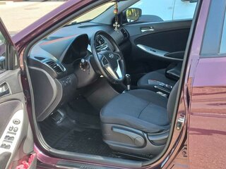 2012 Hyundai Solaris I, фиолетовый, 1100000 рублей, вид 5