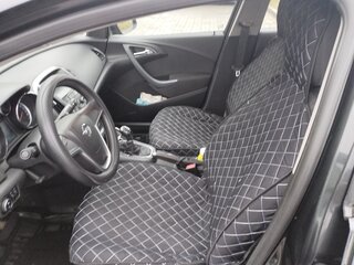 2012 Opel Astra J Рестайлинг, чёрный, 630000 рублей, вид 5