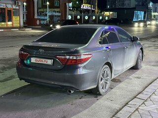 2017 Toyota Camry VII (XV50) Рестайлинг 2, серый, 2400000 рублей, вид 5