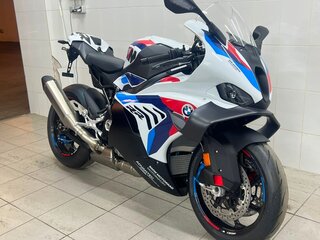 BMW M 1000 RR