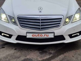 2011 Mercedes-Benz E-Класс 200 5G-Tronic IV (W212, S212, C207), белый, 1530000 рублей, вид 5