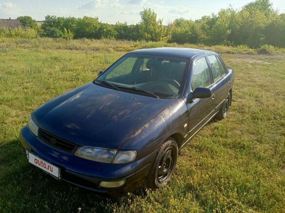1997 Kia Sephia I Рестайлинг, синий, 200000 рублей