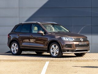 2010 Volkswagen Touareg II, коричневый, 2055000 рублей, вид 3