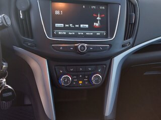2018 Opel Zafira C Рестайлинг, серебристый, 1259906 рублей, вид 5