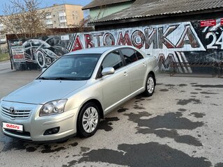 2007 Toyota Avensis II Рестайлинг, серебристый, 800000 рублей, вид 1