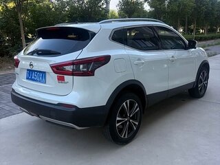 2023 Nissan Qashqai II Рестайлинг, белый, 1470000 рублей, вид 4