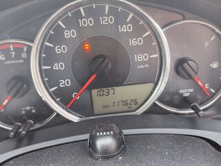 2014 Toyota Corolla Axio XI (E160, E170, E180), белый, 850000 рублей, вид 5