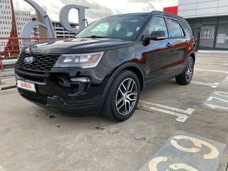 2017 Ford Explorer V Рестайлинг 2, чёрный, 2700000 рублей, вид 5