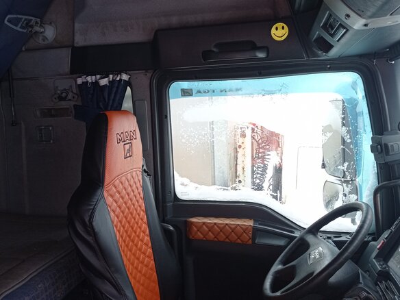 2003 MAN TGX, синий, 2300000 рублей - вид 3