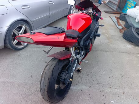 2002 Yamaha YZF-R1, красный, 500000 рублей, вид 4
