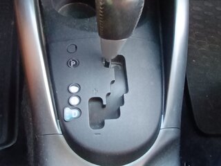 2010 Mitsubishi Outlander II Рестайлинг, серебристый, 1200000 рублей, вид 5