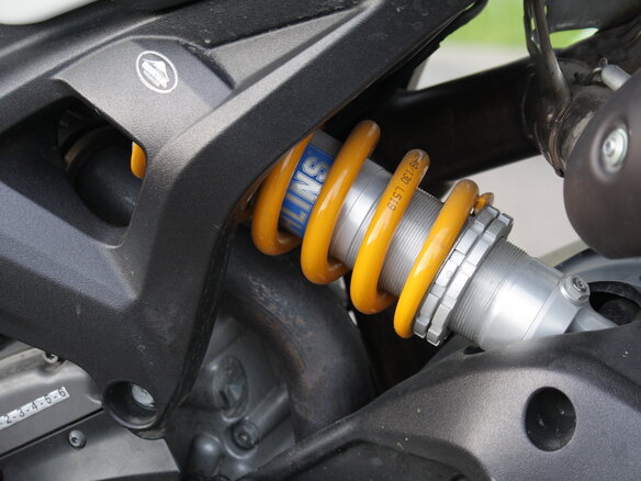 2009 Ducati Monster 696, белый - вид 18
