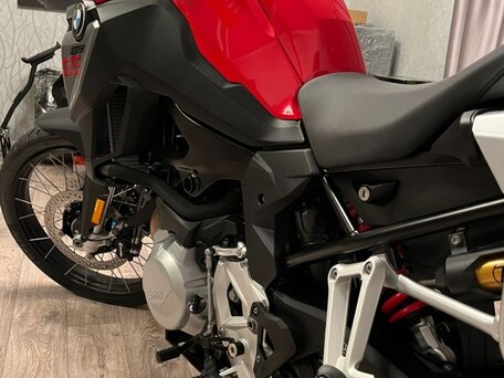 2021 BMW F 850 GS, красный, 1450000 рублей, вид 2
