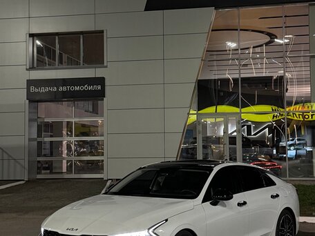 2024 Kia K5 III, белый, 3330000 рублей, вид 3