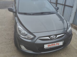 2011 Hyundai Solaris I, серый, 700000 рублей, вид 1