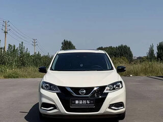 2023 Nissan Tiida II (China Market), белый, 1500000 рублей, вид 2