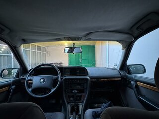 1990 Opel Senator B, чёрный, 255000 рублей, вид 4