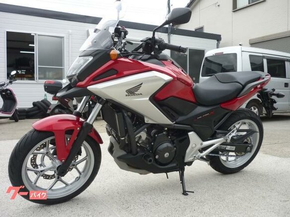 2016 Honda NC 750X, красный, 700000 рублей - вид 1