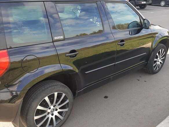 2018 Skoda Yeti I Рестайлинг, чёрный, 1750000 рублей - вид 1