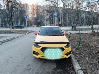 2019 Hyundai Solaris II, жёлтый, 870000 рублей, вид 1