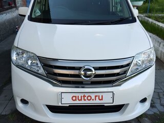2012 Nissan Serena IV (C26), белый, 1400000 рублей, вид 2